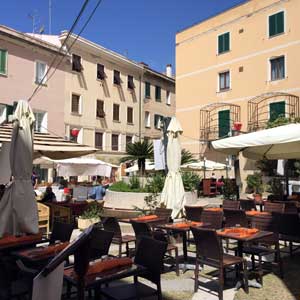 Alghero: Piazza Sventramento - Foto: NetFabric Web Solutions